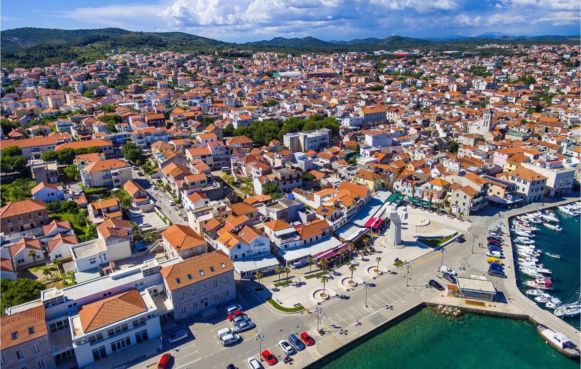 Gorgeous Apartment In Vodice With Kitchen Εξωτερικό φωτογραφία